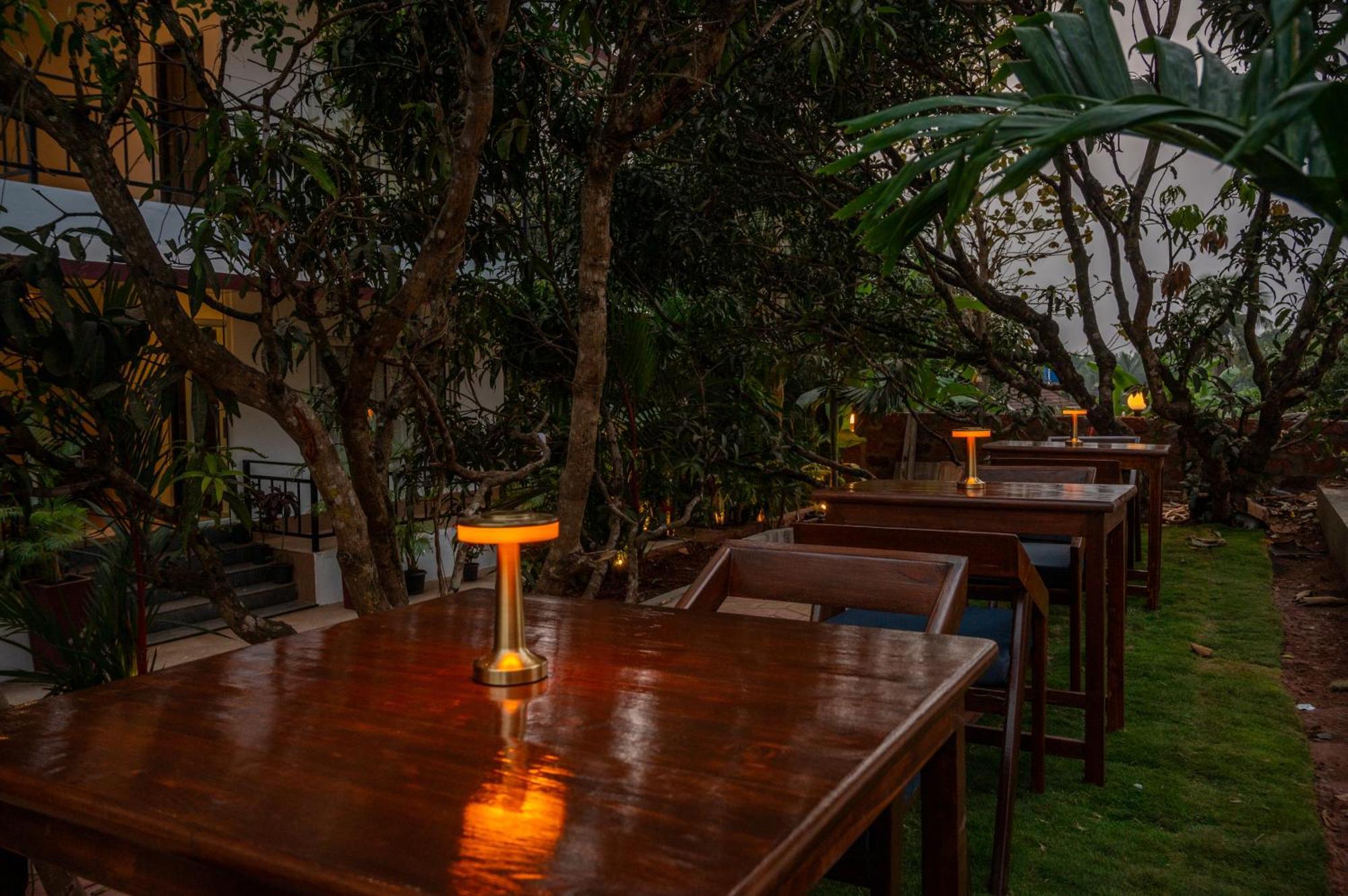 Aaria Hills Hotel Arambol Bagian luar foto