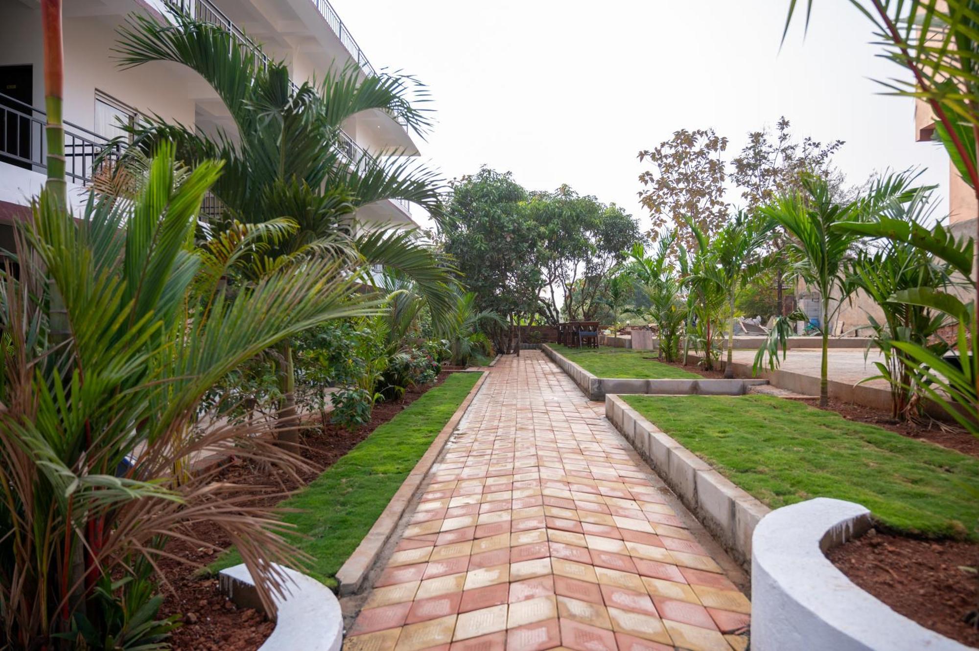 Aaria Hills Hotel Arambol Bagian luar foto