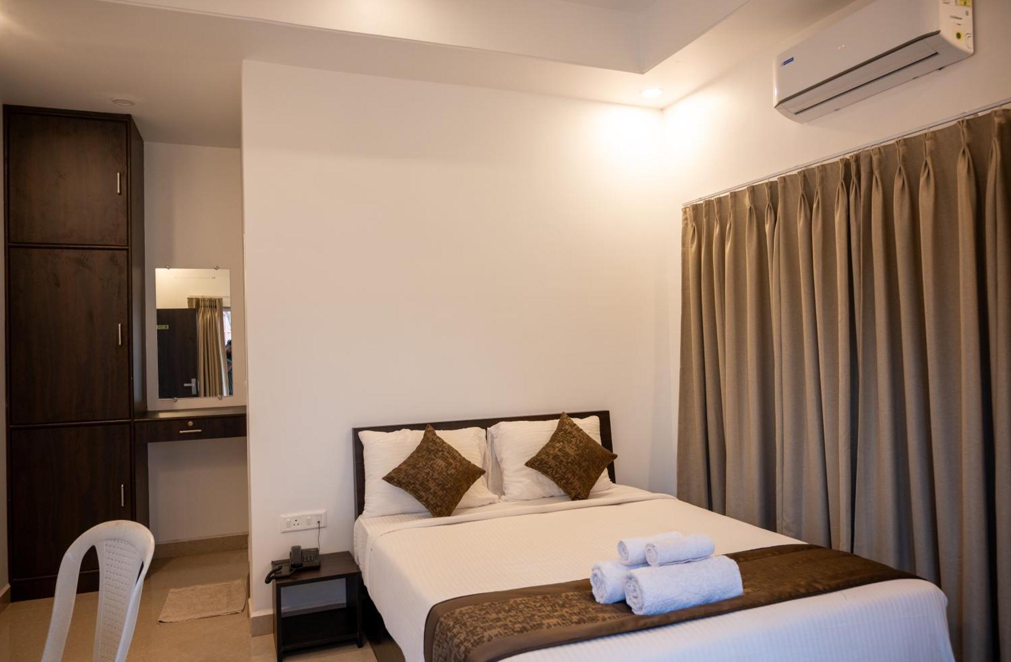 Aaria Hills Hotel Arambol Bagian luar foto