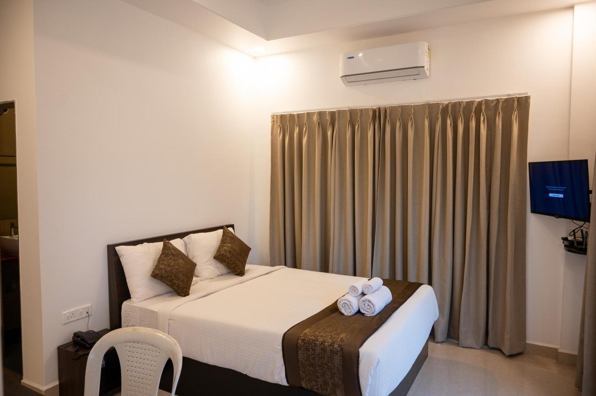 Aaria Hills Hotel Arambol Bagian luar foto