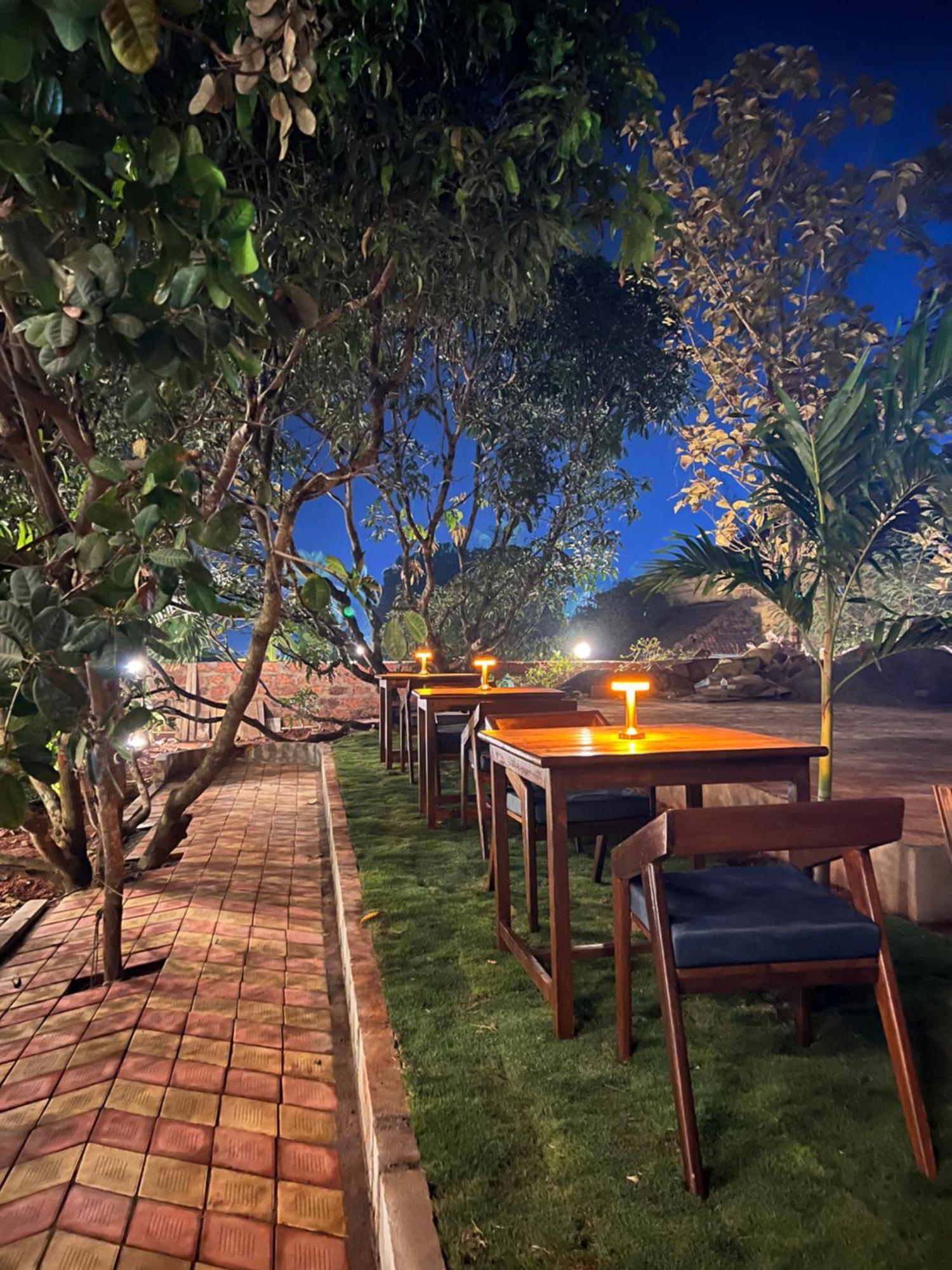 Aaria Hills Hotel Arambol Bagian luar foto